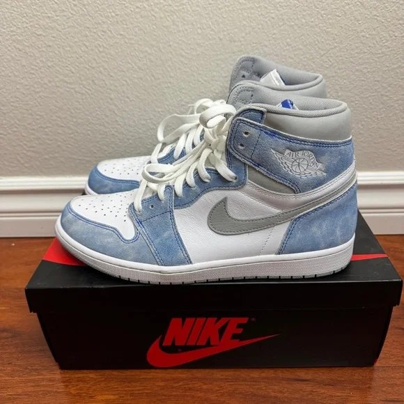 Jordan 1 Retro High Hyper Royal Smoke Grey Size 11